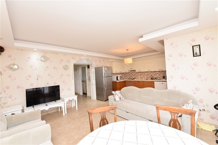 دوبلكس قريبة من البحر - 3 غرف وصالة ضمن مجمع سكني - الانيا 