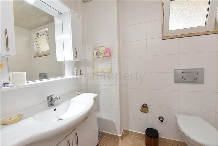 دوبلكس قريبة من البحر - 3 غرف وصالة ضمن مجمع سكني - الانيا 