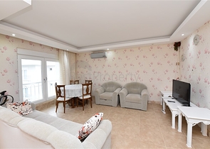 دوبلكس قريبة من البحر - 3 غرف وصالة ضمن مجمع سكني - الانيا 