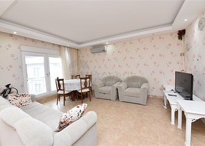 دوبلكس قريبة من البحر - 3 غرف وصالة ضمن مجمع سكني - الانيا 