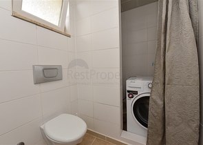 دوبلكس قريبة من البحر - 3 غرف وصالة ضمن مجمع سكني - الانيا 