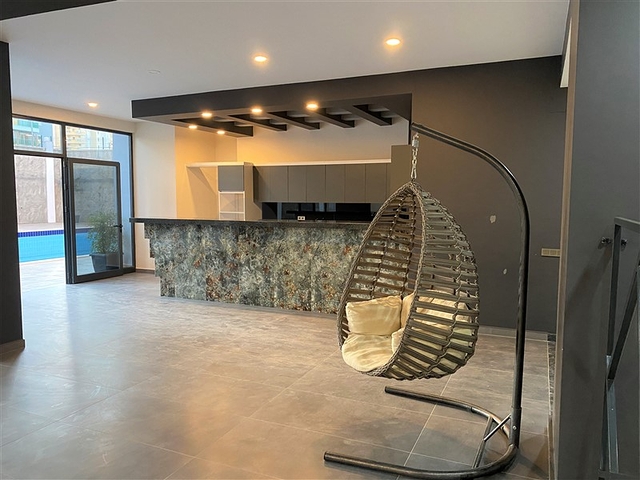 شقق واسعة في الانيا - 3 غرف وصالة مع مطبخ منفصل - مجمع سكني - محمودلار / الانيا 