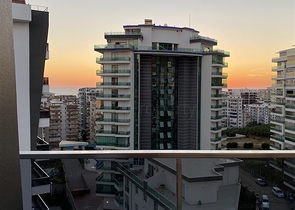 شقق واسعة في الانيا - 3 غرف وصالة مع مطبخ منفصل - مجمع سكني - محمودلار / الانيا 