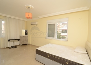 شقة 3 غرف وصالة للبيع في محمودلار - مفروشة وقريبة من البحر - الانيا 