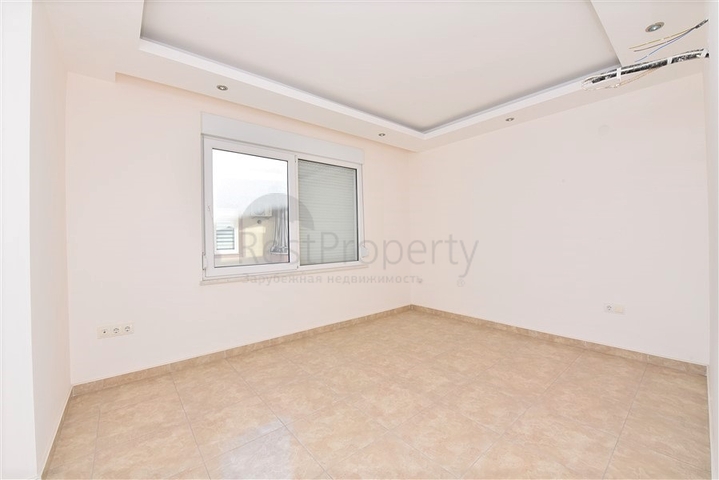 اطلالة على قلعة الانيا -دوبلكس 3 غرف وصالة -مركز الانيا 