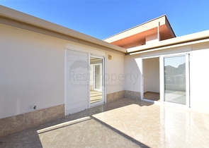 اطلالة على قلعة الانيا -دوبلكس 3 غرف وصالة -مركز الانيا 