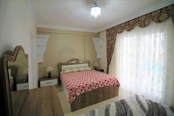 اطلالة بحر - مجمع فاخر - شقة 2 غرفة وصالة مفروشة - محمودلار / الانيا 