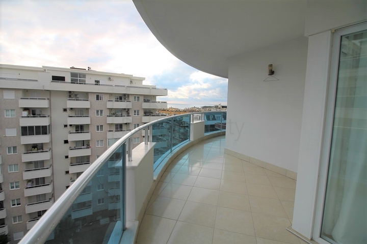 اطلالة بحر - مجمع فاخر - شقة 2 غرفة وصالة مفروشة - محمودلار / الانيا 