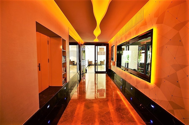 اطلالة بحر - مجمع فاخر - شقة 2 غرفة وصالة مفروشة - محمودلار / الانيا 