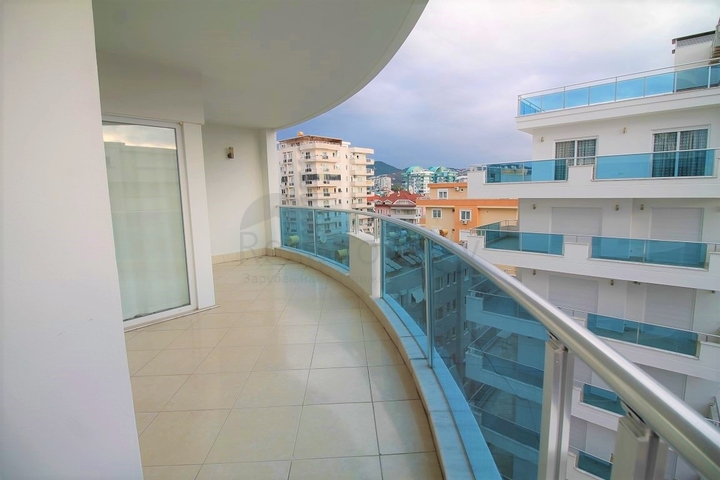 اطلالة بحر - مجمع فاخر - شقة 2 غرفة وصالة مفروشة - محمودلار / الانيا 