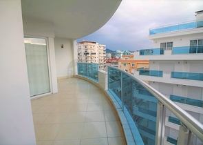 اطلالة بحر - مجمع فاخر - شقة 2 غرفة وصالة مفروشة - محمودلار / الانيا 