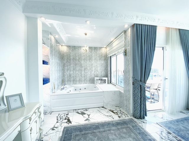 عقارات فاخرة في الانيا - دوبلكس 4 غرف وصالة - ضمن مجمع 5 نجوم -محمودلار / الانيا 