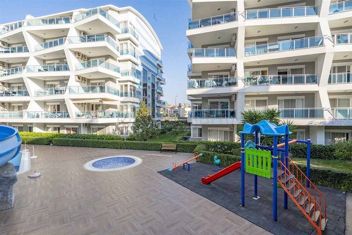 شقق في اوبا - غرفة وصالة مفروشة -ضمن مجمع انيق - الانيا 