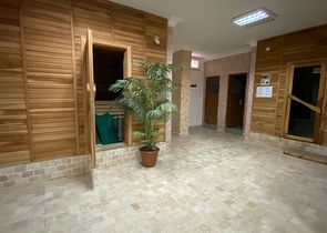 شقق اطلالة بحر في الانيا - غرفتين وصالة مفروشة - في منطقة محمودلار 