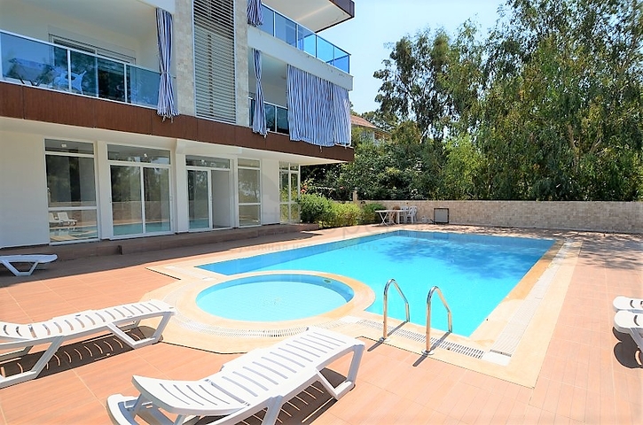 دوبلكس باطلالة رائعة - 3 غرف وصالة مفروشة -في افسلار / الانيا 