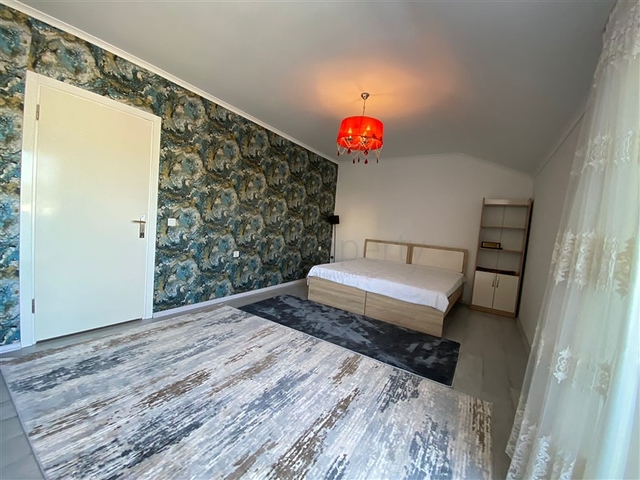 دوبلكس باطلالة رائعة - 3 غرف وصالة مفروشة -في افسلار / الانيا 