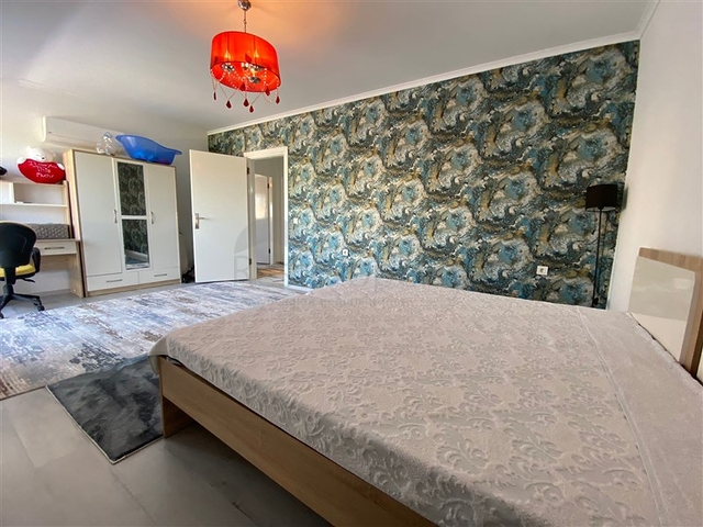 دوبلكس باطلالة رائعة - 3 غرف وصالة مفروشة -في افسلار / الانيا 