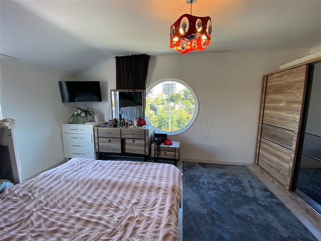 دوبلكس باطلالة رائعة - 3 غرف وصالة مفروشة -في افسلار / الانيا 