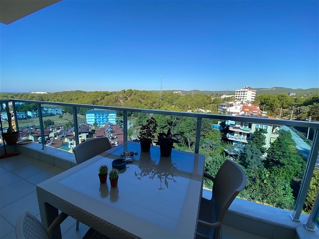 دوبلكس باطلالة رائعة - 3 غرف وصالة مفروشة -في افسلار / الانيا 