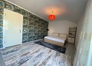 دوبلكس باطلالة رائعة - 3 غرف وصالة مفروشة -في افسلار / الانيا 