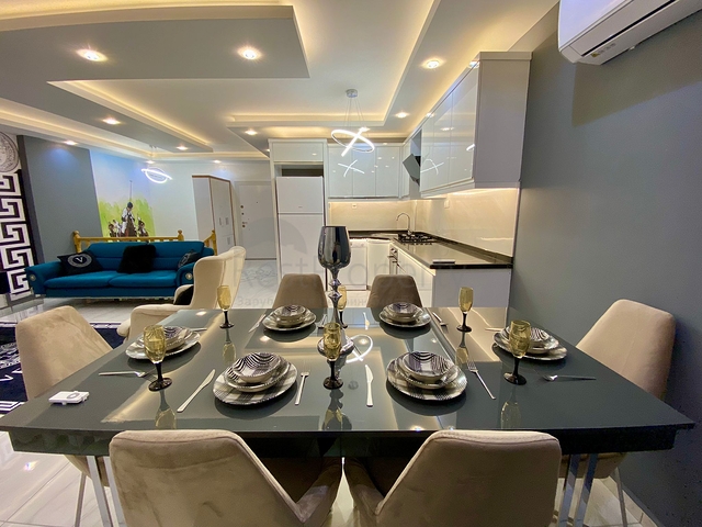 اطلالة بحر - دوبلكس فاخرة 2 غرفة وصالة -في محمودلار / الانيا 