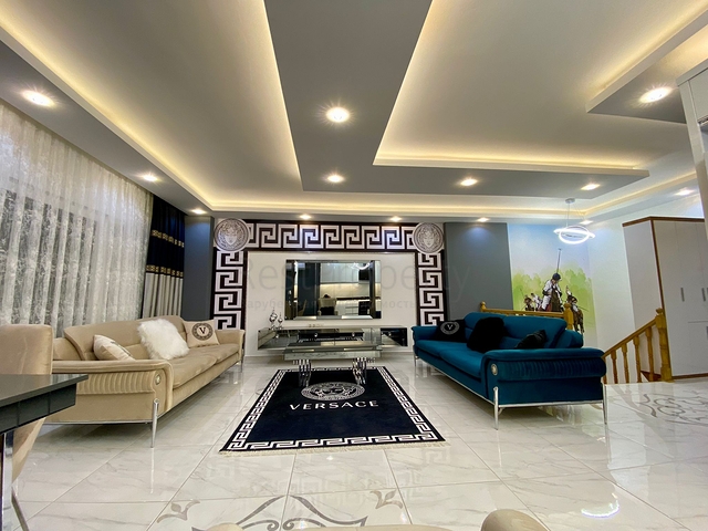 اطلالة بحر - دوبلكس فاخرة 2 غرفة وصالة -في محمودلار / الانيا 