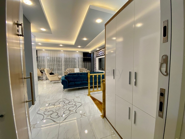 اطلالة بحر - دوبلكس فاخرة 2 غرفة وصالة -في محمودلار / الانيا 