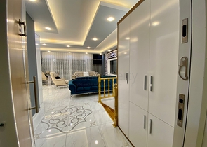 اطلالة بحر - دوبلكس فاخرة 2 غرفة وصالة -في محمودلار / الانيا 