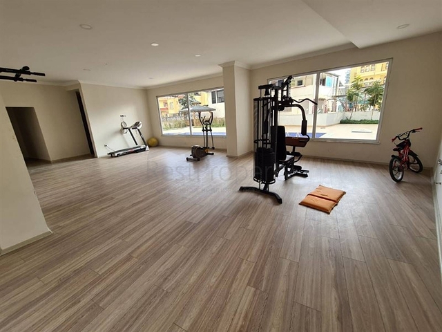 شقة غرفتين وصالة للبيع في الانيا - مفروشة وضمن مجمع سكني - محمودلار / الانيا 