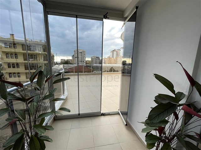 شقة غرفتين وصالة للبيع في الانيا - مفروشة وضمن مجمع سكني - محمودلار / الانيا 