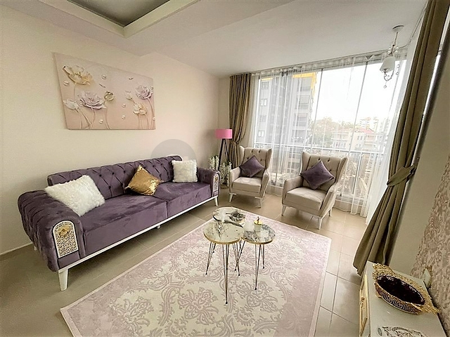 شقة غرفتين وصالة للبيع في الانيا - مفروشة وضمن مجمع سكني - محمودلار / الانيا 