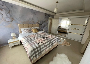 شقة غرفتين وصالة للبيع في الانيا - مفروشة وضمن مجمع سكني - محمودلار / الانيا 