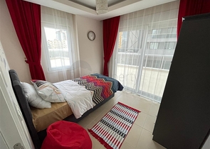 شقة غرفتين وصالة للبيع في الانيا - مفروشة وضمن مجمع سكني - محمودلار / الانيا 