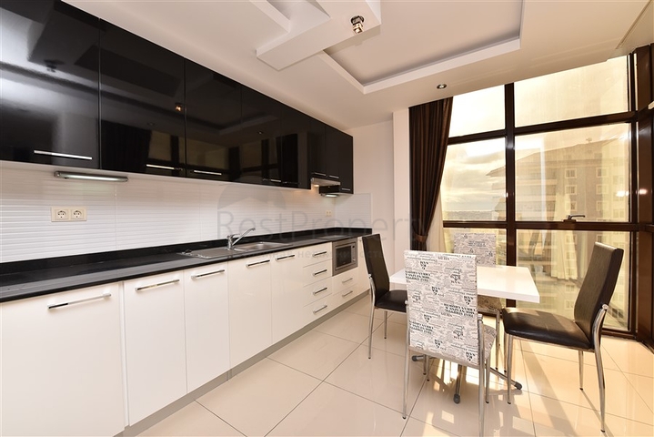 شقة ضمن مجمع فاخر في الانيا - خلف مول الانيوم -غرفة وصالة - جيكجلي / الانيا 