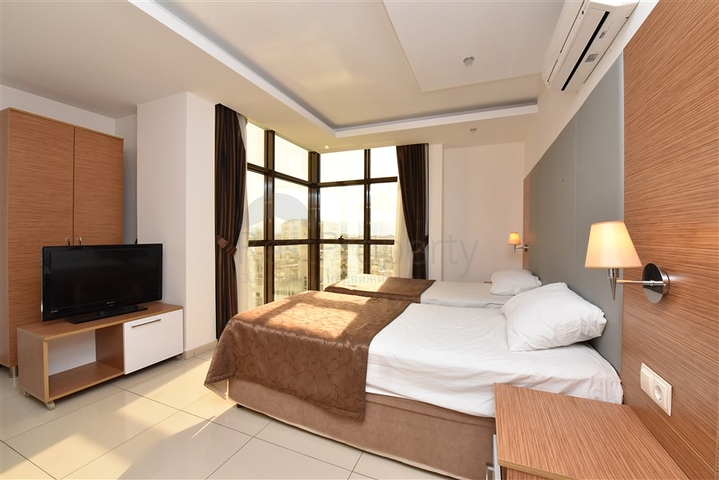 شقة ضمن مجمع فاخر في الانيا - خلف مول الانيوم -غرفة وصالة - جيكجلي / الانيا 