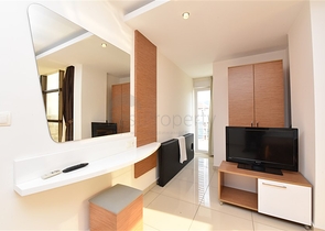 شقة ضمن مجمع فاخر في الانيا - خلف مول الانيوم -غرفة وصالة - جيكجلي / الانيا 