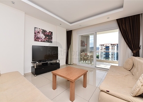 شقة ضمن مجمع فاخر في الانيا - خلف مول الانيوم -غرفة وصالة - جيكجلي / الانيا 