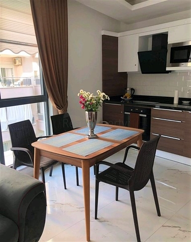 شقق في مركز الانيا - غرفة وصالة ضمن مجمع فاخر . 