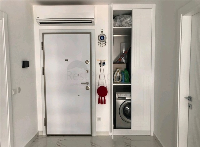 شقق في مركز الانيا - غرفة وصالة ضمن مجمع فاخر . 