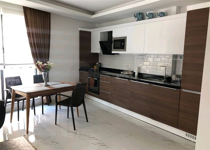 شقق في مركز الانيا - غرفة وصالة ضمن مجمع فاخر . 