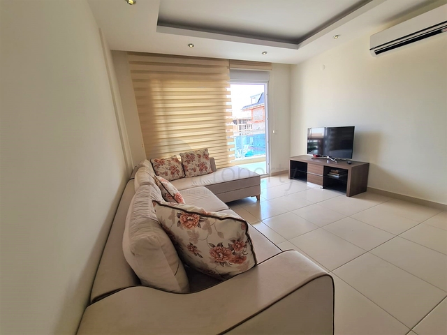 مجمع فاخر -شقة غرفة وصالة مفروشة -في اوبا / الانيا 