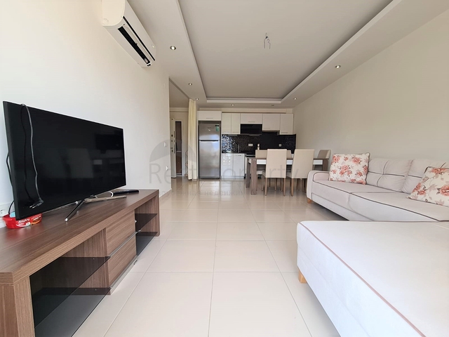 مجمع فاخر -شقة غرفة وصالة مفروشة -في اوبا / الانيا 