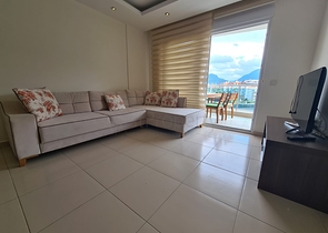 مجمع فاخر -شقة غرفة وصالة مفروشة -في اوبا / الانيا 