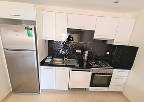 مجمع فاخر -شقة غرفة وصالة مفروشة -في اوبا / الانيا 