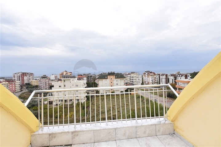 دوبلكس بسعر مناسب - 3 غرف وصالة -في افسلار / الانيا 