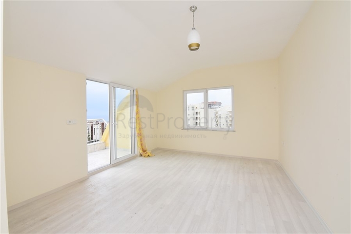 دوبلكس بسعر مناسب - 3 غرف وصالة -في افسلار / الانيا 