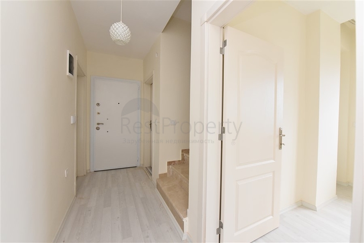 دوبلكس بسعر مناسب - 3 غرف وصالة -في افسلار / الانيا 