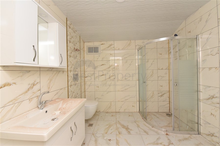 دوبلكس بسعر مناسب - 3 غرف وصالة -في افسلار / الانيا 