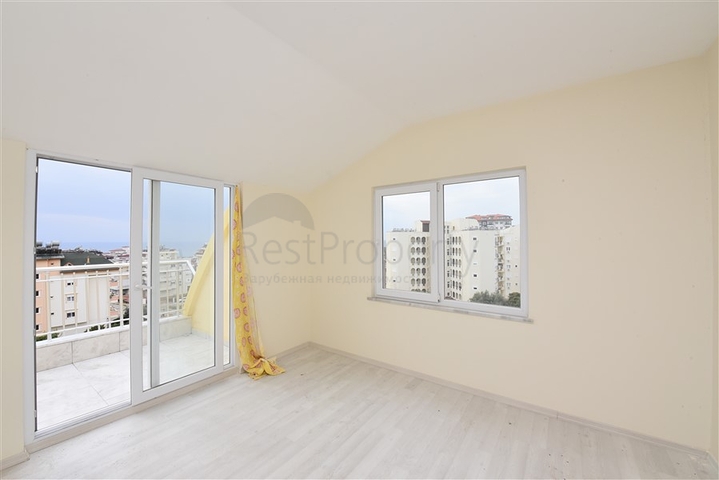 دوبلكس بسعر مناسب - 3 غرف وصالة -في افسلار / الانيا 