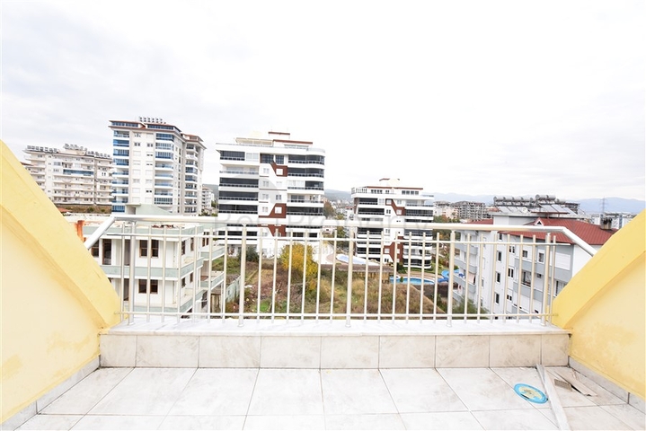 دوبلكس بسعر مناسب - 3 غرف وصالة -في افسلار / الانيا 